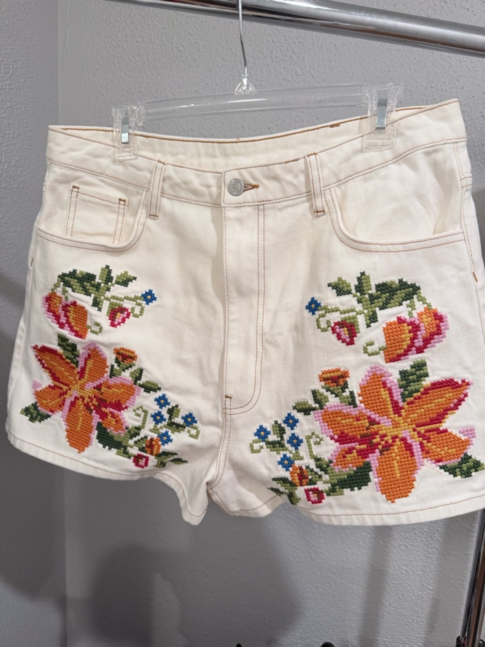 Farm Rio Floral Embroidered Women’s Shorts